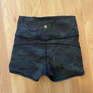 Lululemon Wunder Under Camo Shorts